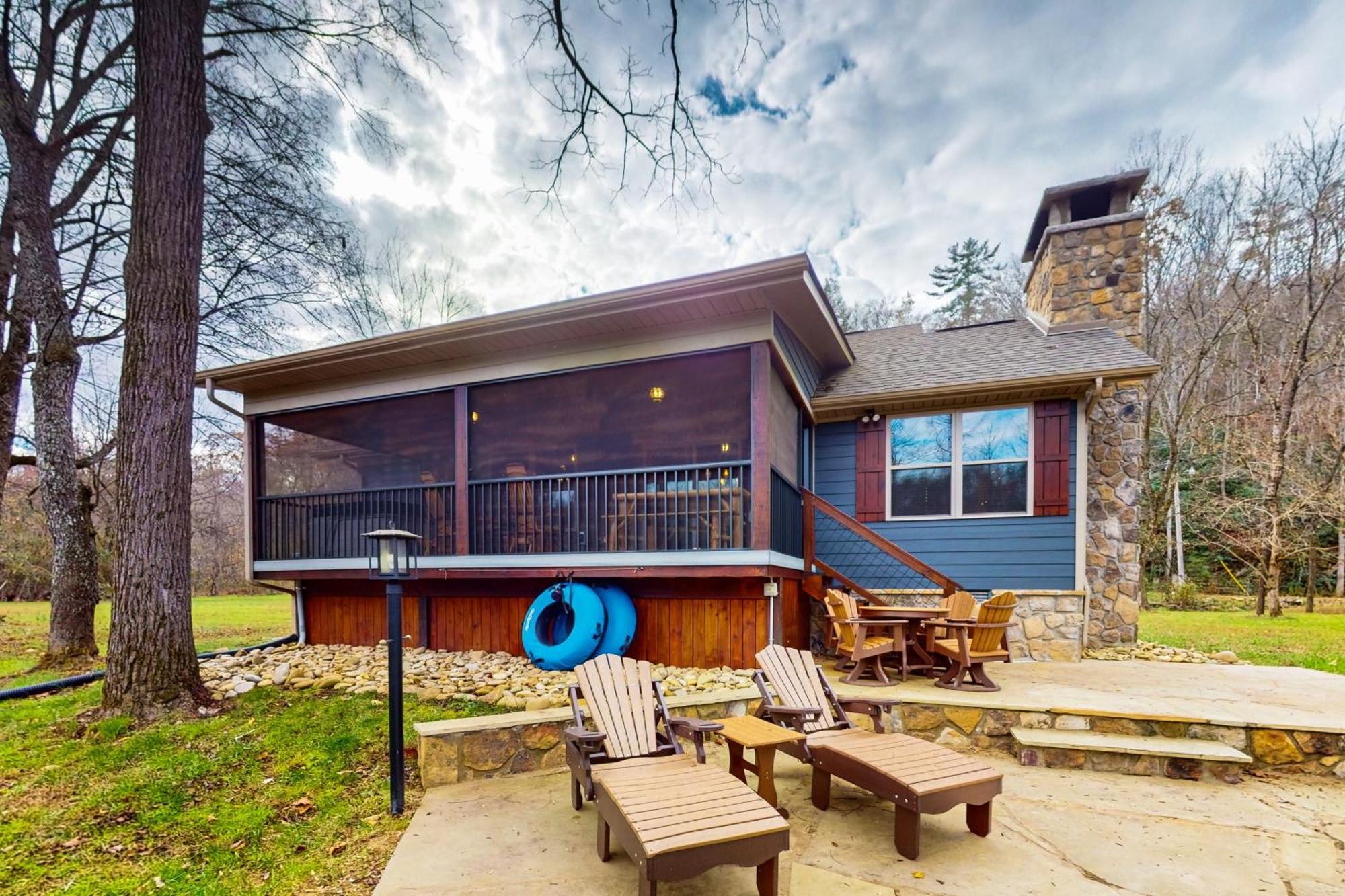 Rivers Edge Villa Cosby Exterior photo